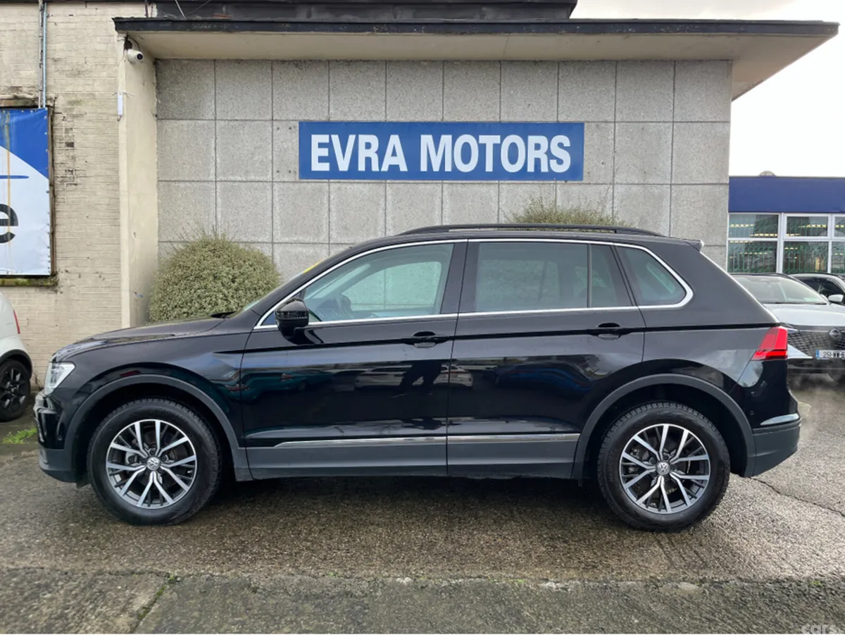 Volkswagen Tiguan SUV, Diesel, 2019, Black