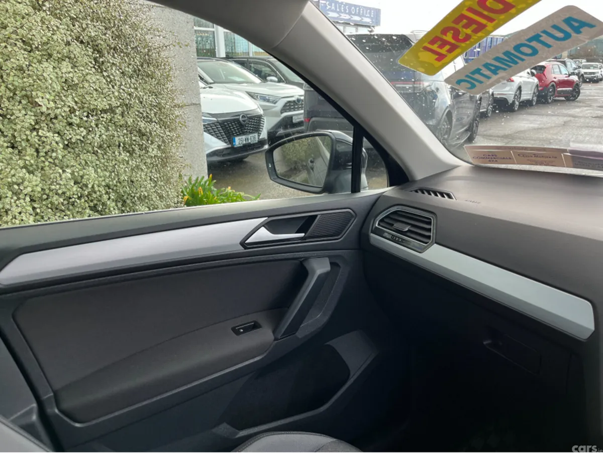 Volkswagen Tiguan SUV, Diesel, 2019, Black