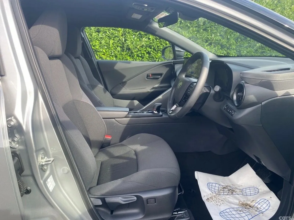 Toyota C-HR Hatchback, Petrol Plug-in Hybrid, 2025, Silver
