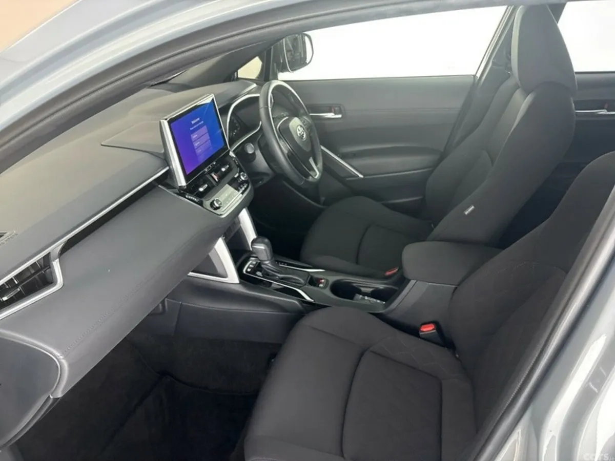 Toyota Corolla Cross Hatchback, Petrol Hybrid, 2024, Grey