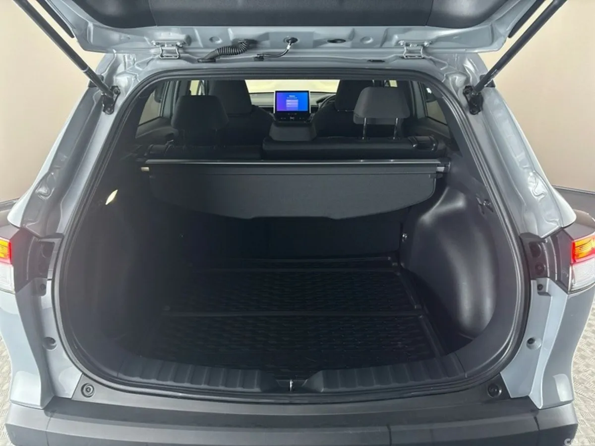 Toyota Corolla Cross Hatchback, Petrol Hybrid, 2024, Grey