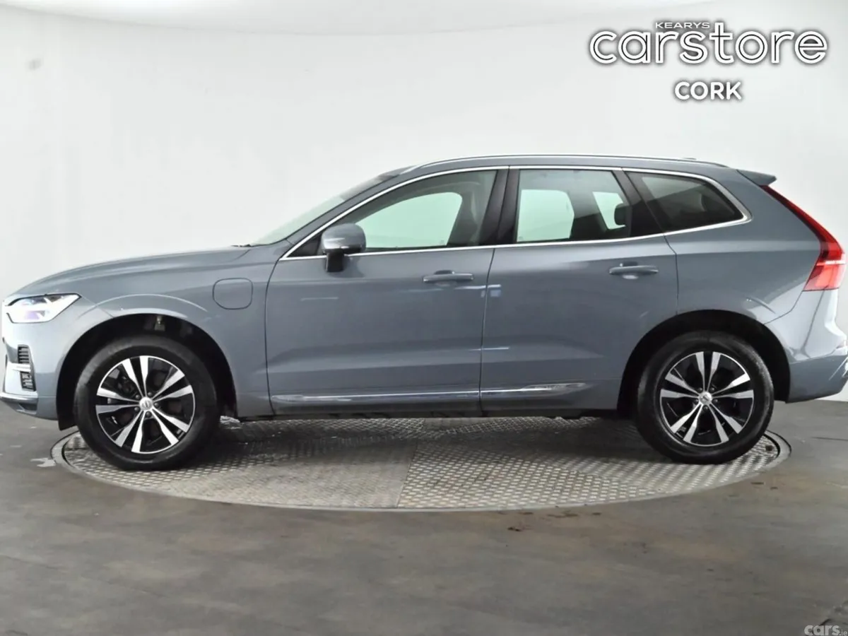 Volvo XC60 SUV, Petrol Plug-in Hybrid, 2022, Grey