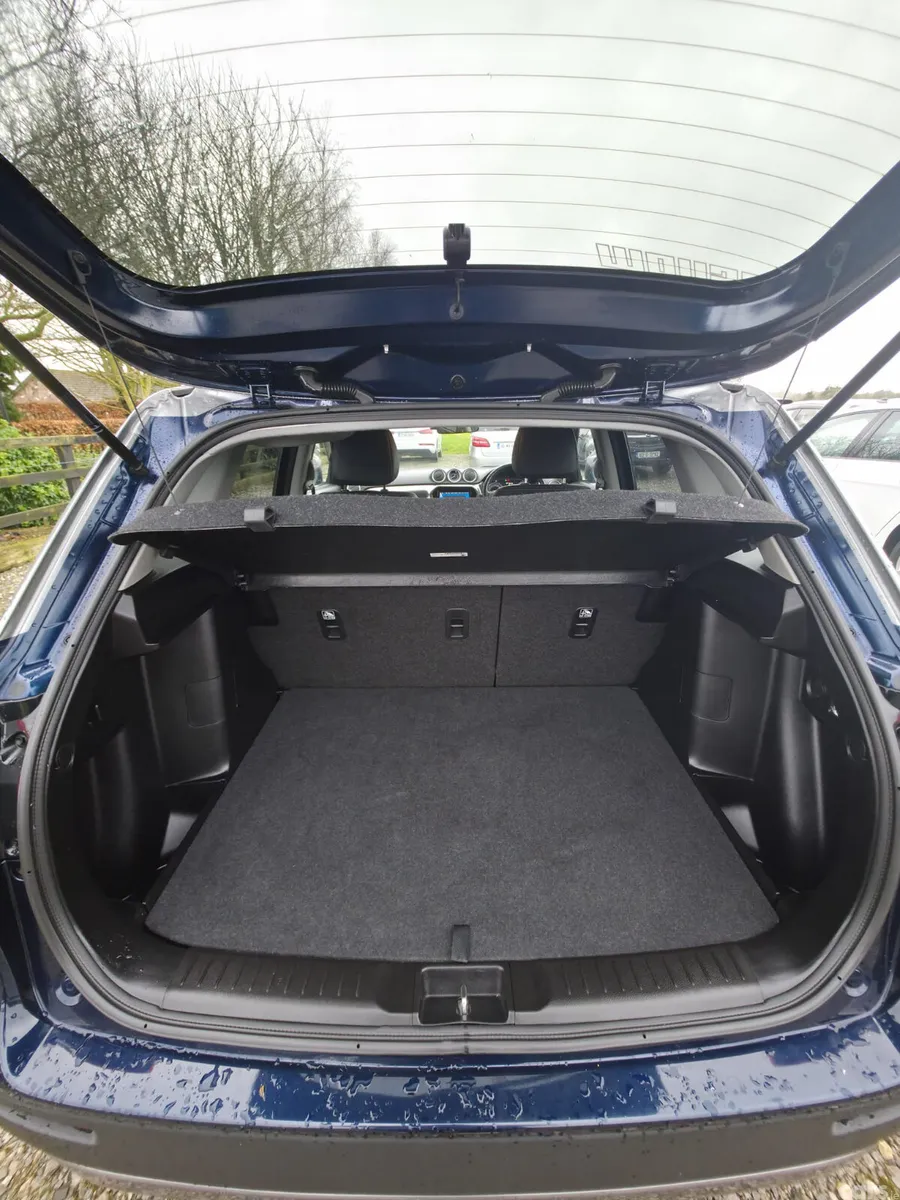 Suzuki Escudo SUV, Petrol Hybrid, 2023, Blue