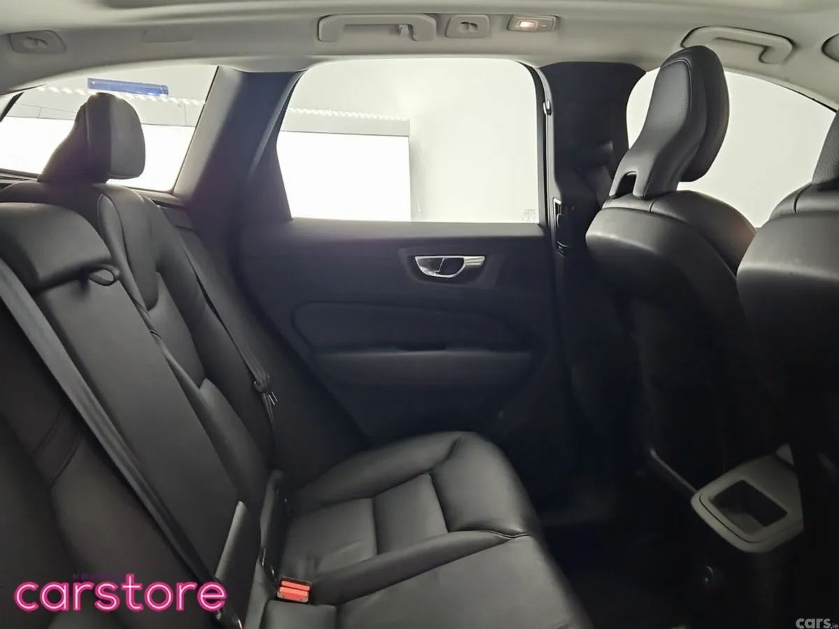 Volvo XC60 SUV, Petrol Plug-in Hybrid, 2022, Grey