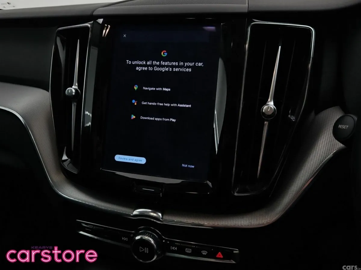 Volvo XC60 SUV, Petrol Plug-in Hybrid, 2022, Grey