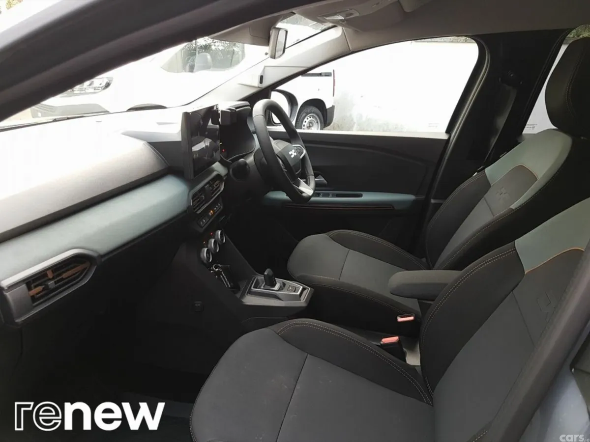 Dacia Jogger Estate, Petrol Hybrid, 2026, Grey
