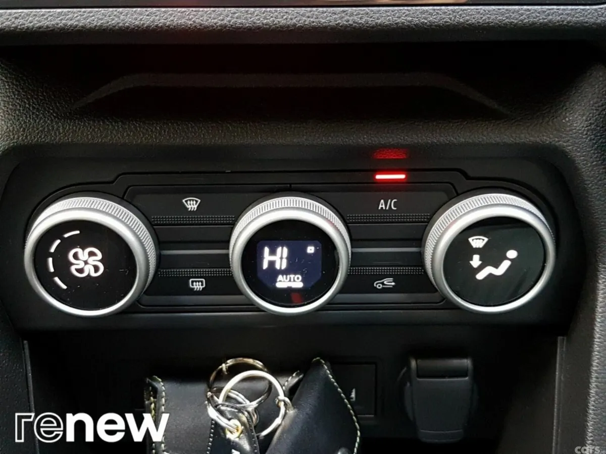 Dacia Jogger Estate, Petrol Hybrid, 2026, Grey