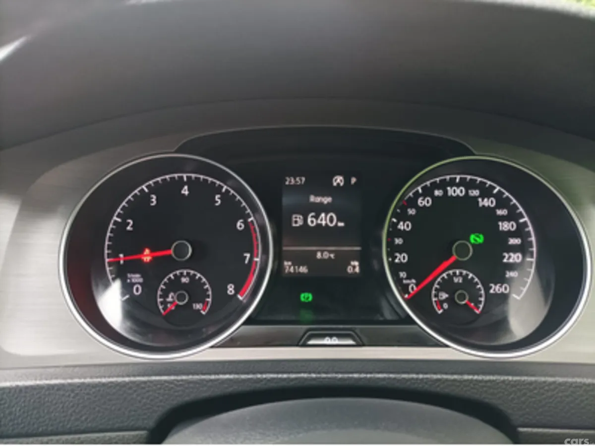 Volkswagen Golf Hatchback, Petrol, 2017, Grey