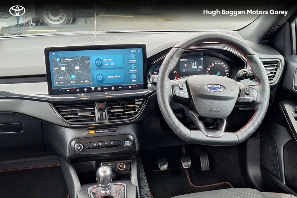Ford Focus Hatchback, Petrol, 2022, Blue
