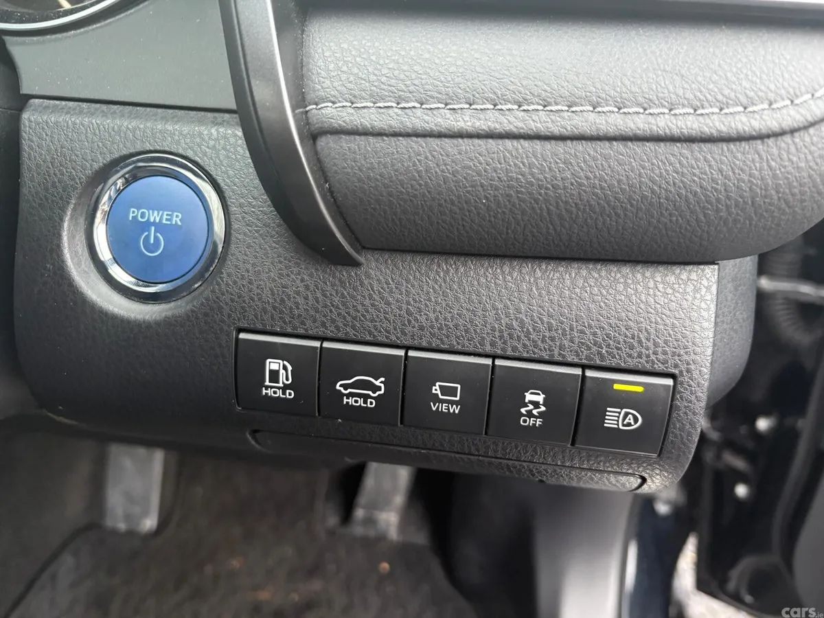 Toyota Camry Saloon, Petrol Hybrid, 2023, Black