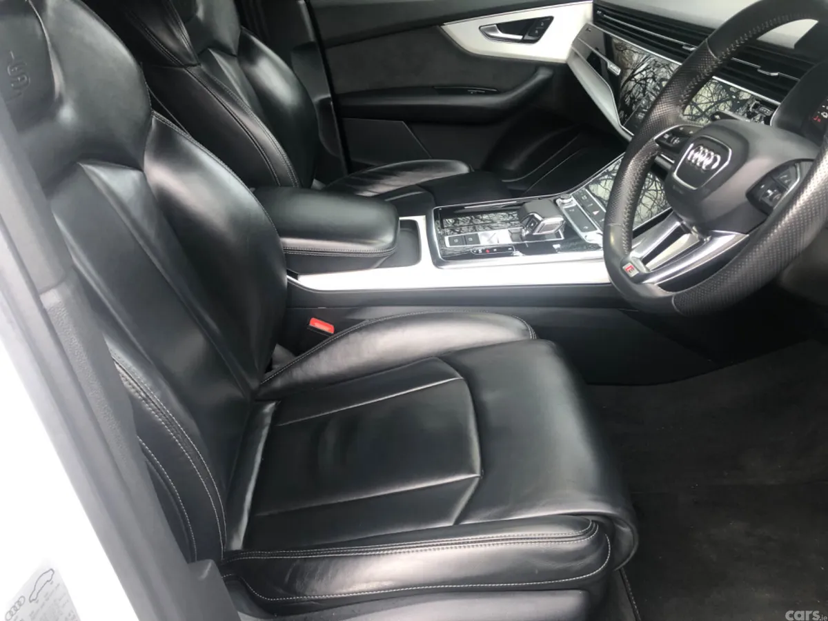 Audi Q7 SUV, Petrol Plug-in Hybrid, 2020, White