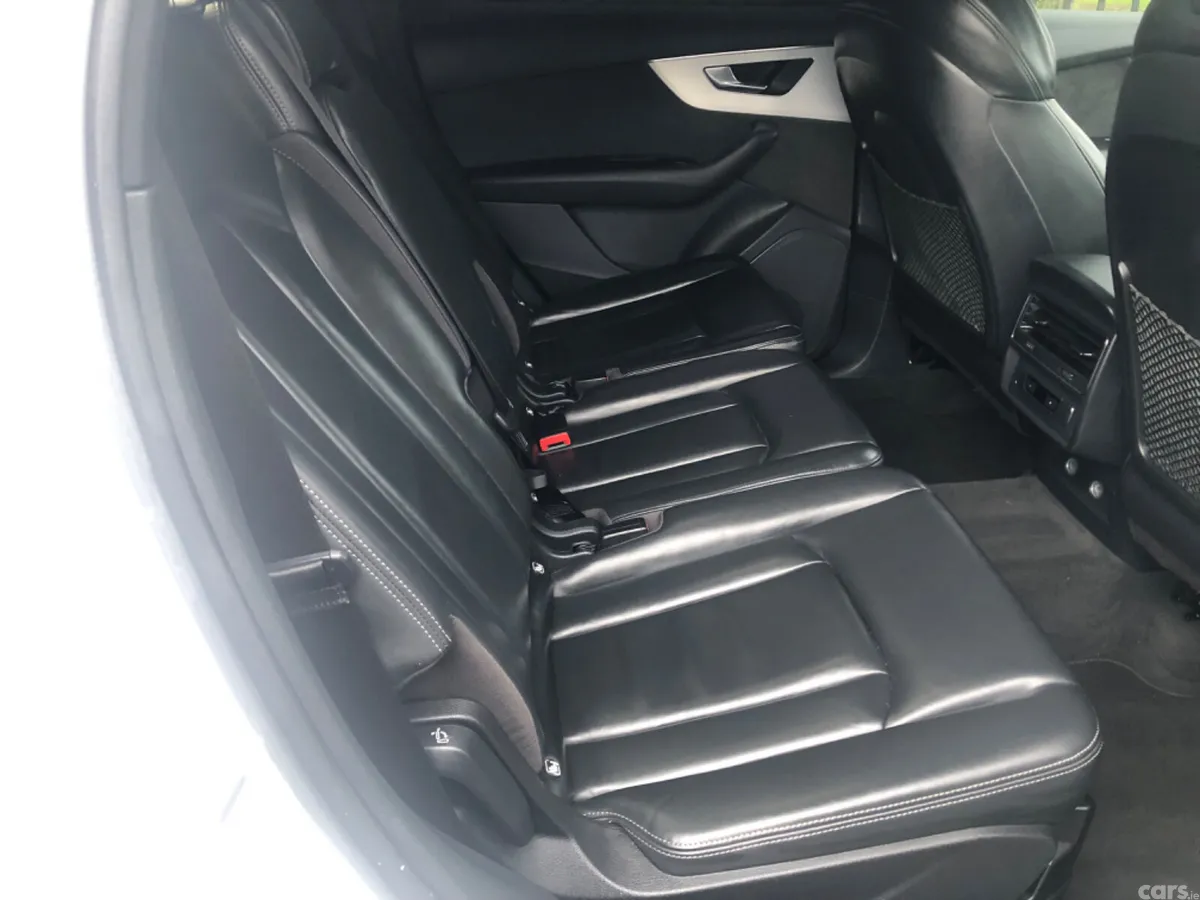 Audi Q7 SUV, Petrol Plug-in Hybrid, 2020, White