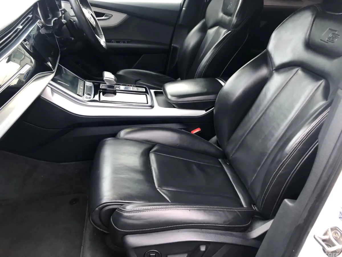 Audi Q7 SUV, Petrol Plug-in Hybrid, 2020, White