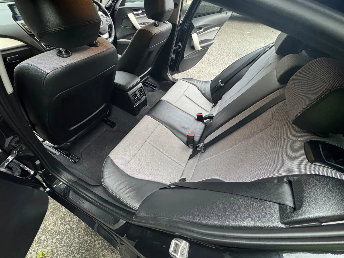 BMW 1-Series Hatchback, Petrol, 2014, Black