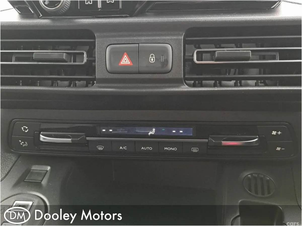 Citroen Berlingo Multispace MPV, Diesel, 2027, Black