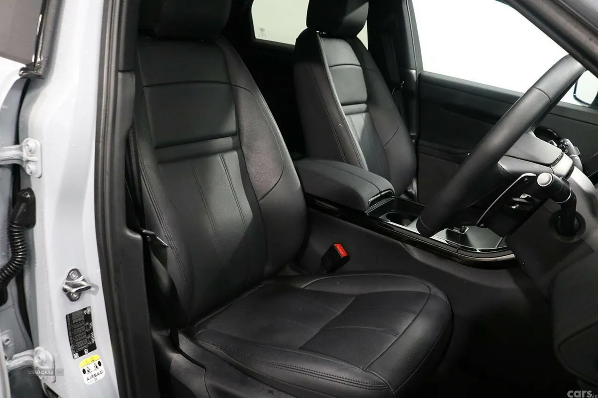 Land Rover Range Rover Evoque SUV, Diesel, 2025, Grey