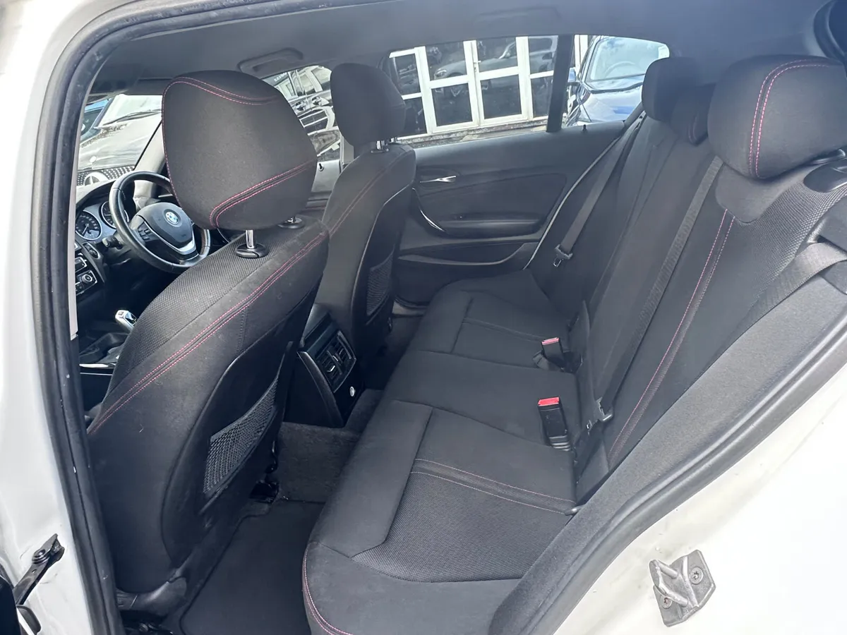 BMW 1-Series Hatchback, Diesel, 2017, White