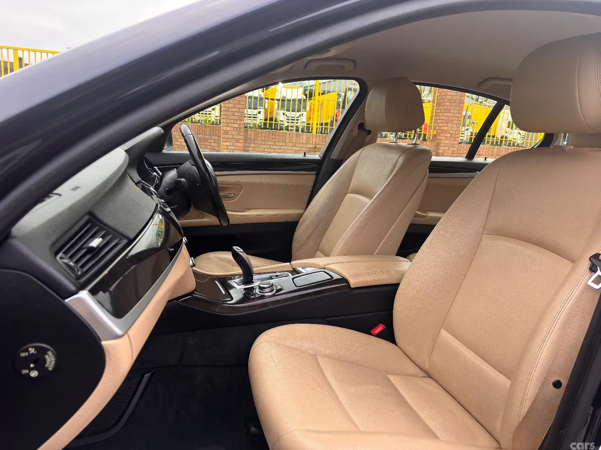 BMW 5-Series Saloon, Diesel, 2016, Blue
