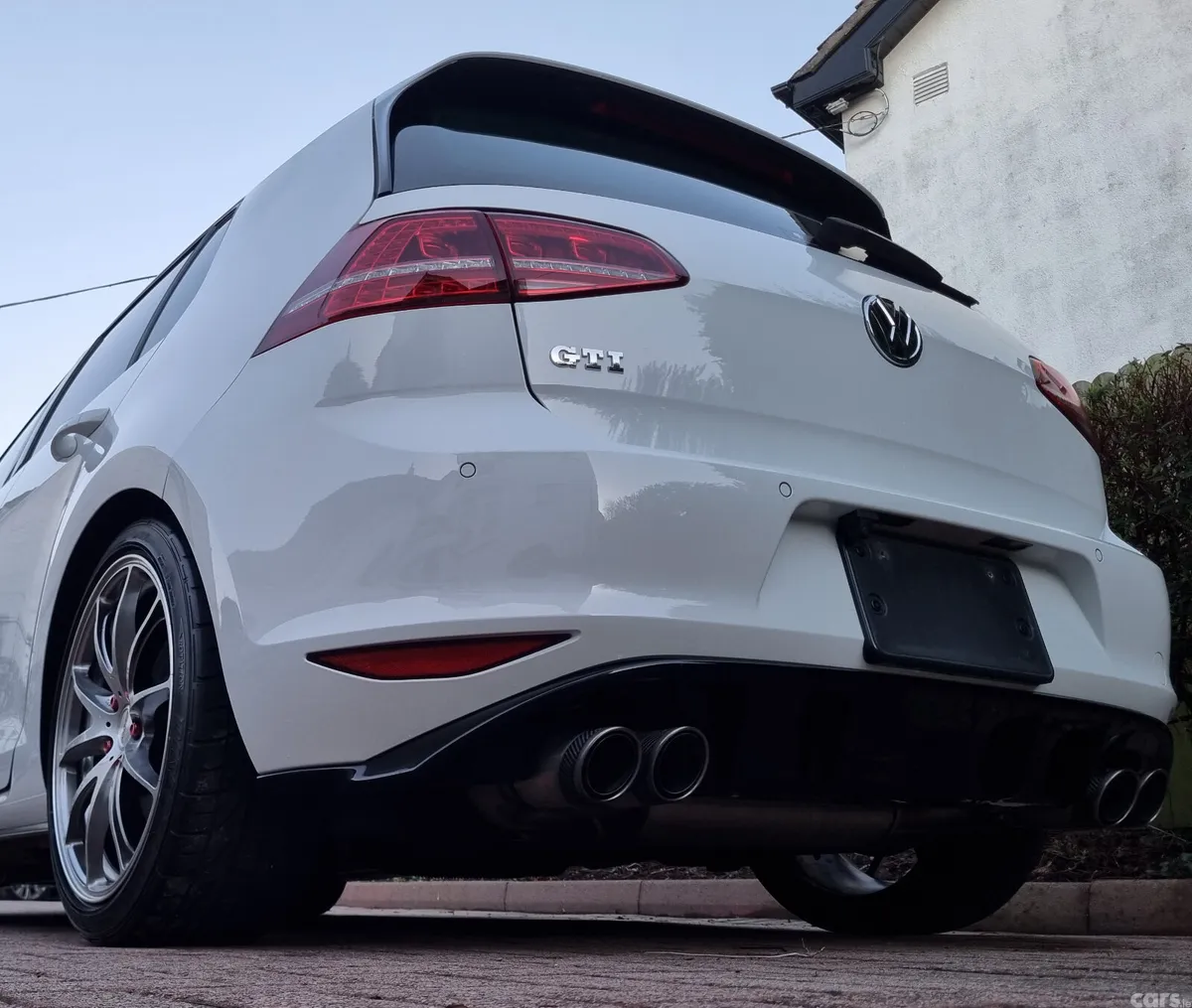Volkswagen Golf Hatchback, Petrol, 2014, White