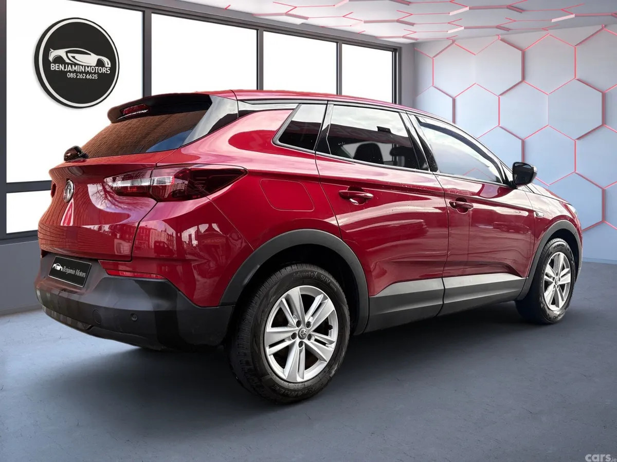 Vauxhall Grandland X Hatchback, Petrol, 2020, Red