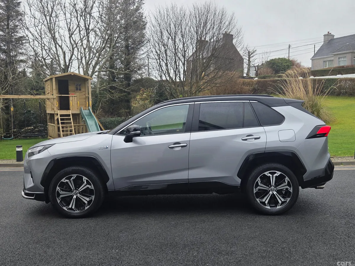 Toyota RAV4 SUV, Petrol Hybrid, 2022, Silver