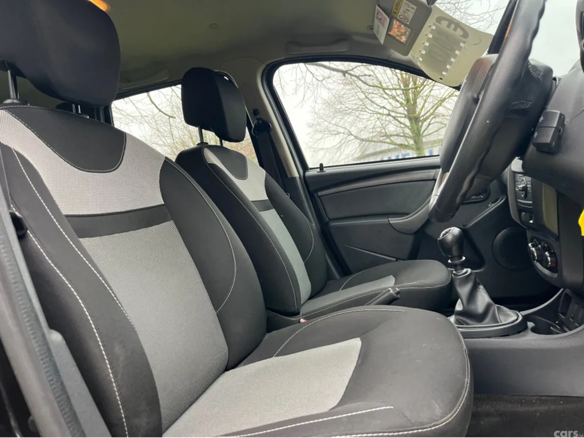 Dacia Duster SUV, Diesel, 2017, Black