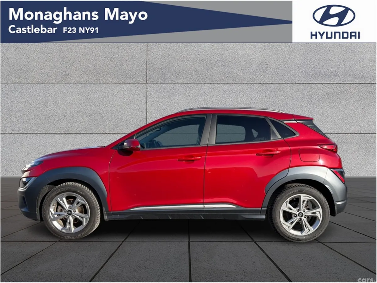 Hyundai KONA MPV, Petrol, 2023, Red