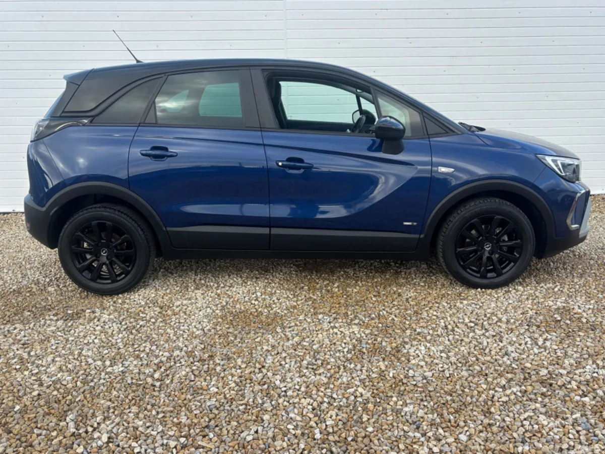 Opel Crossland X MPV, Petrol, 2022, Blue