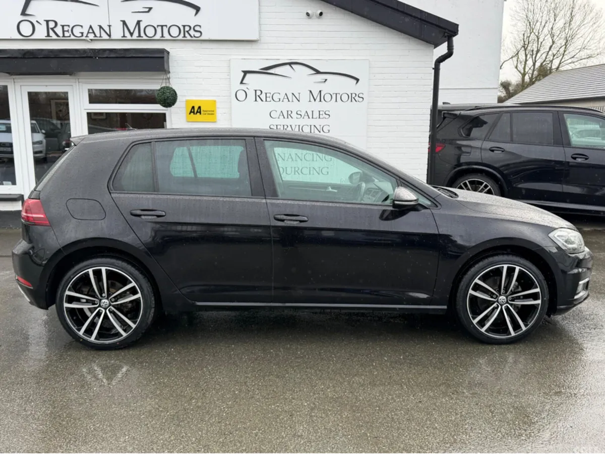 Volkswagen Golf Hatchback, Petrol, 2018, Black