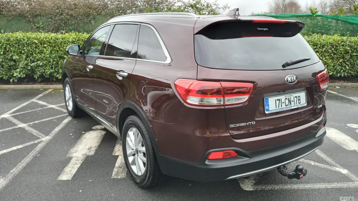 Kia Sorento SUV, Diesel, 2017, Red