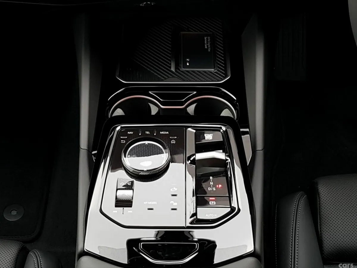 BMW 5-Series Saloon, Petrol Plug-in Hybrid, 2026, Red