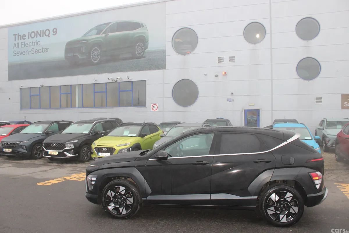 Hyundai KONA MPV, Petrol Hybrid, 2023, Black