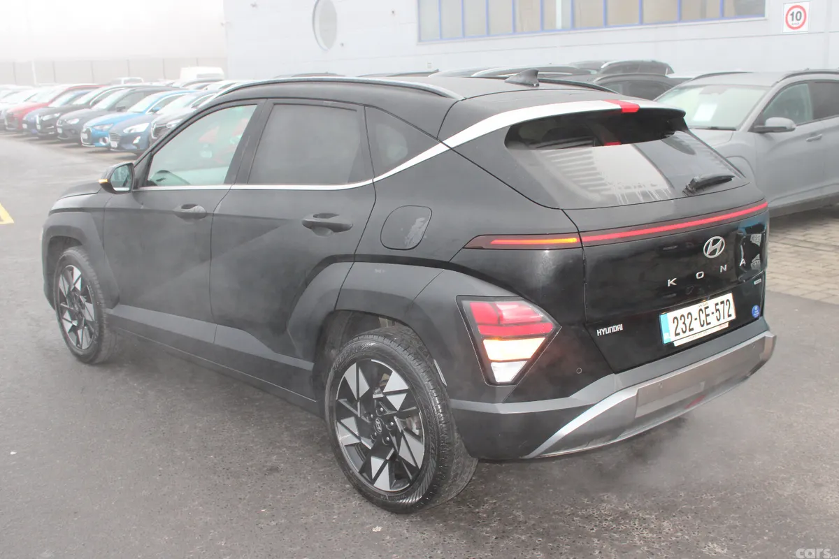Hyundai KONA MPV, Petrol Hybrid, 2023, Black