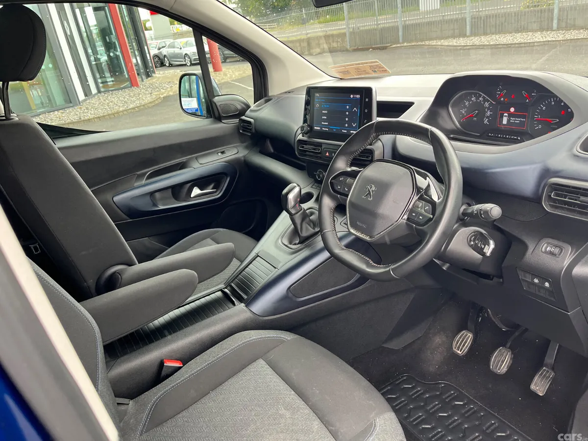 Peugeot Rifter MPV, Diesel, 2021, Blue