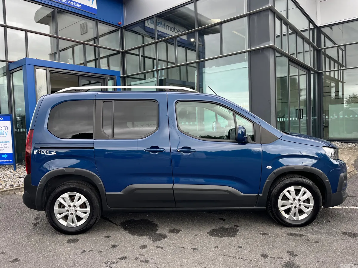 Peugeot Rifter MPV, Diesel, 2021, Blue