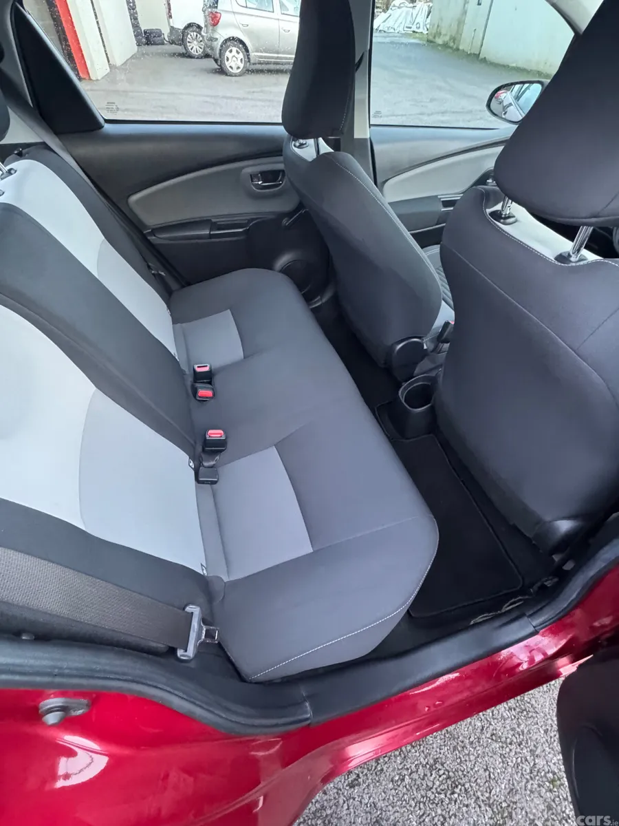 Toyota Yaris MPV, Petrol, 2019, Red