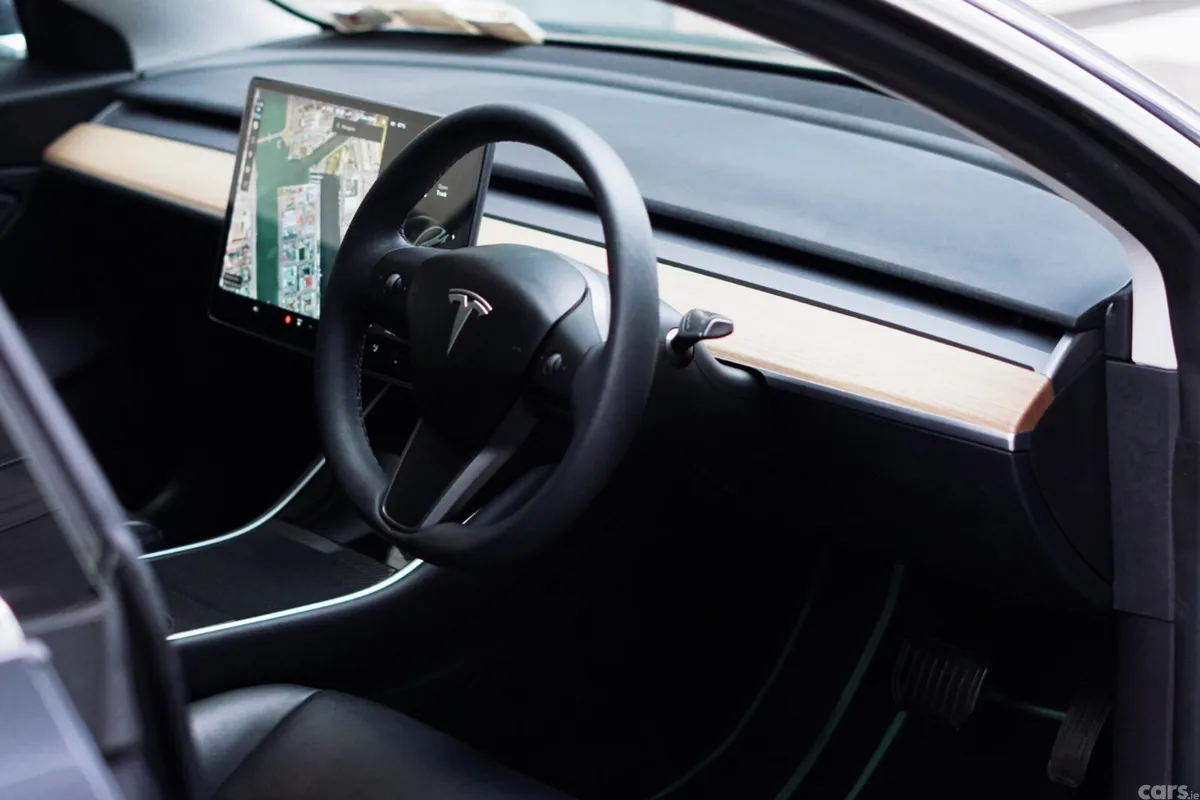 Tesla Model 3 Saloon, Electric, 2020, Grey
