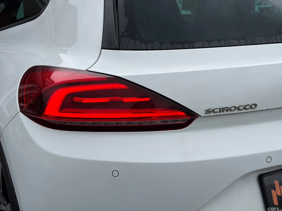 Volkswagen Scirocco Coupe, Diesel, 2015, White