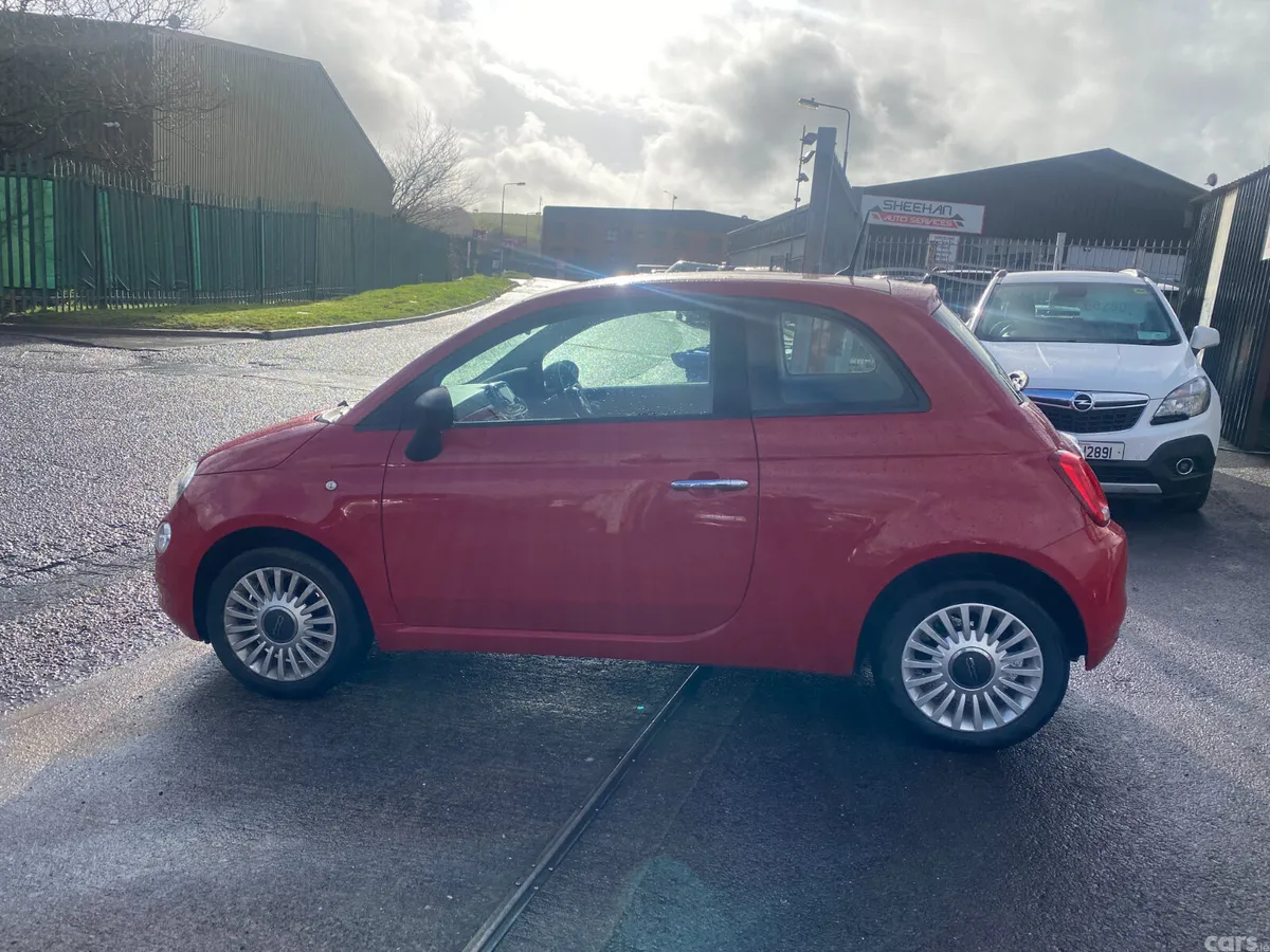 Fiat 500 Hatchback, Petrol, 2017, Red
