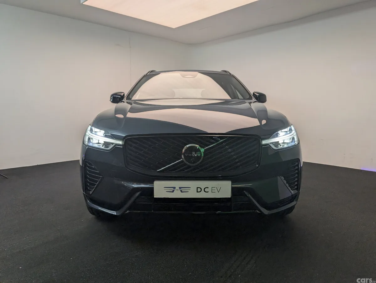Volvo XC60 SUV, Petrol Plug-in Hybrid, 2025, Blue