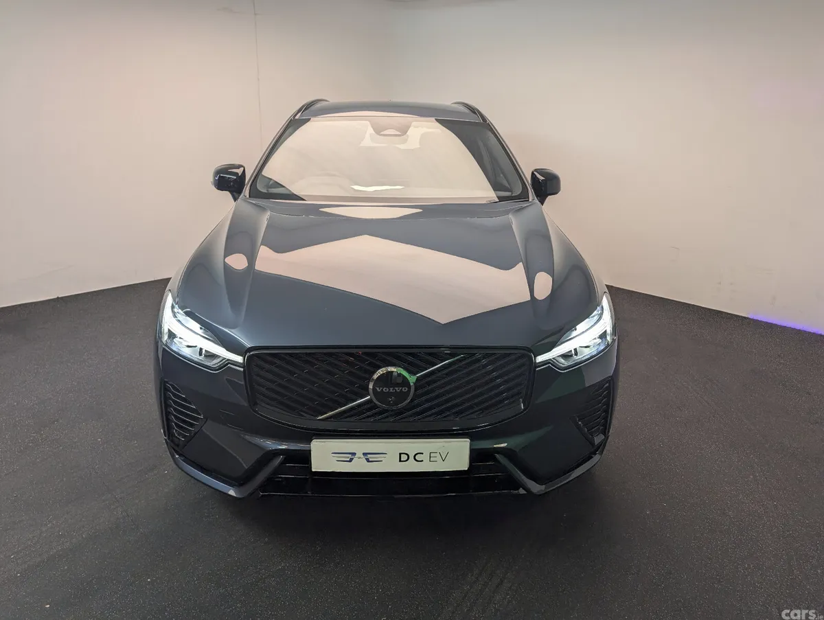 Volvo XC60 SUV, Petrol Plug-in Hybrid, 2025, Blue