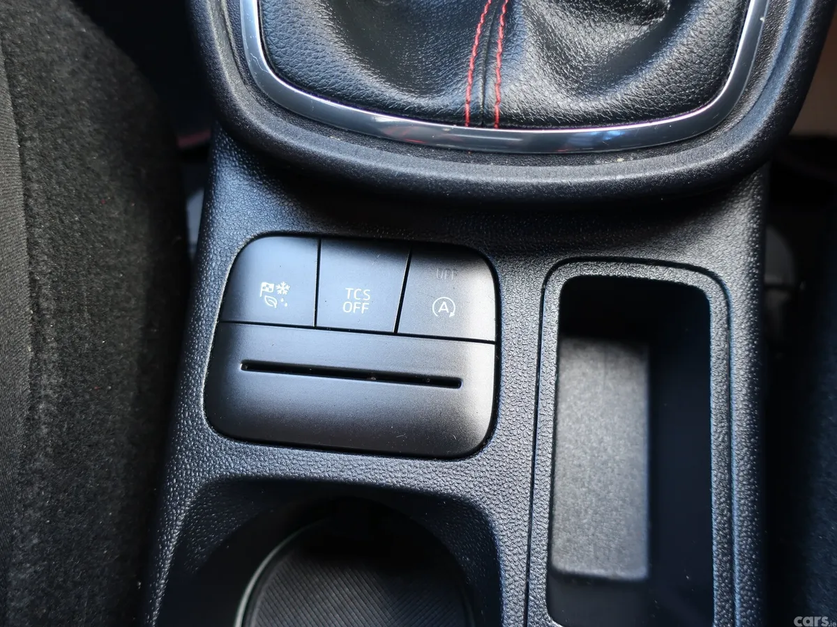 Ford Puma MPV, Petrol Hybrid, 2023, White