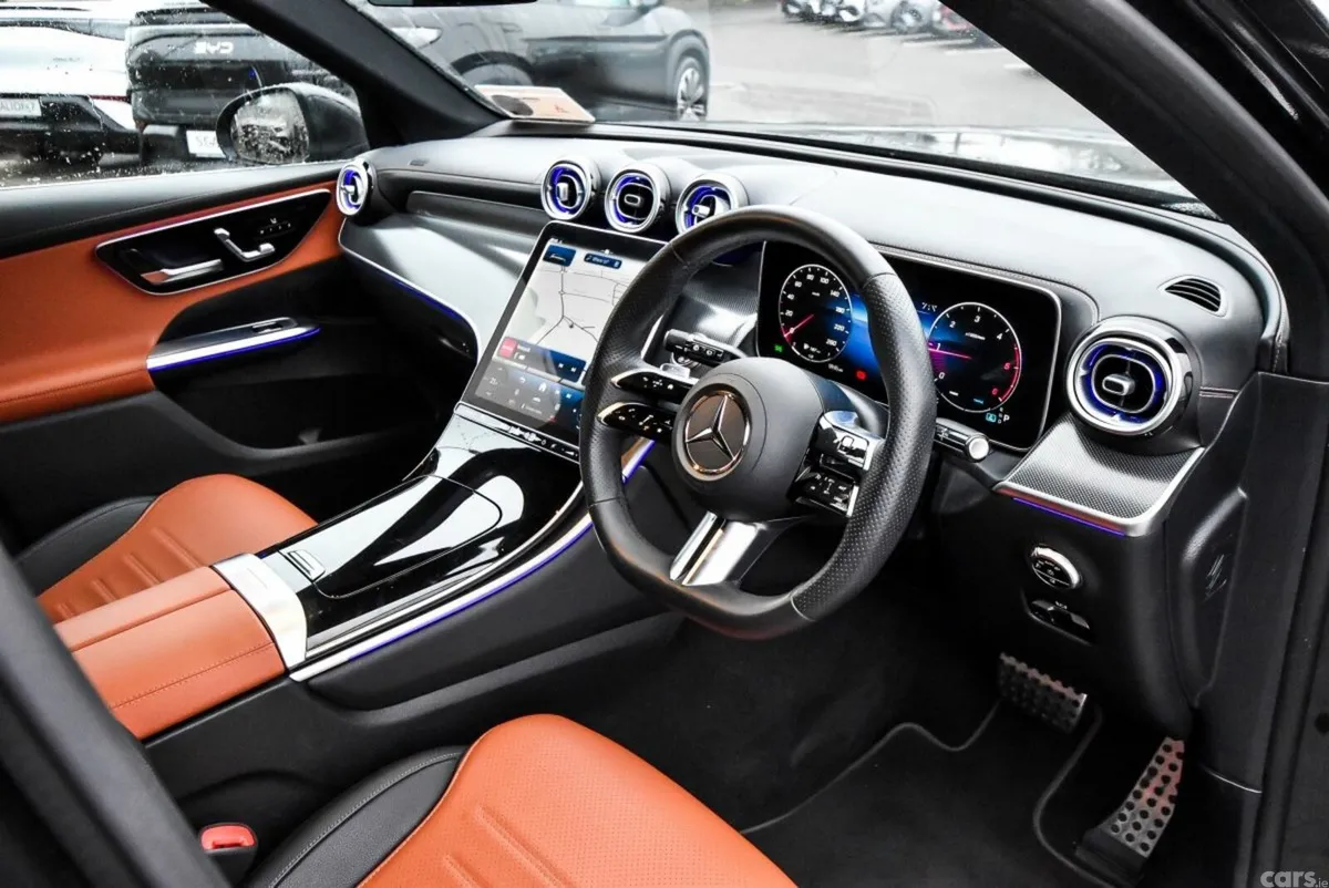 Mercedes-Benz GLC SUV, Diesel Hybrid, 2023, Grey