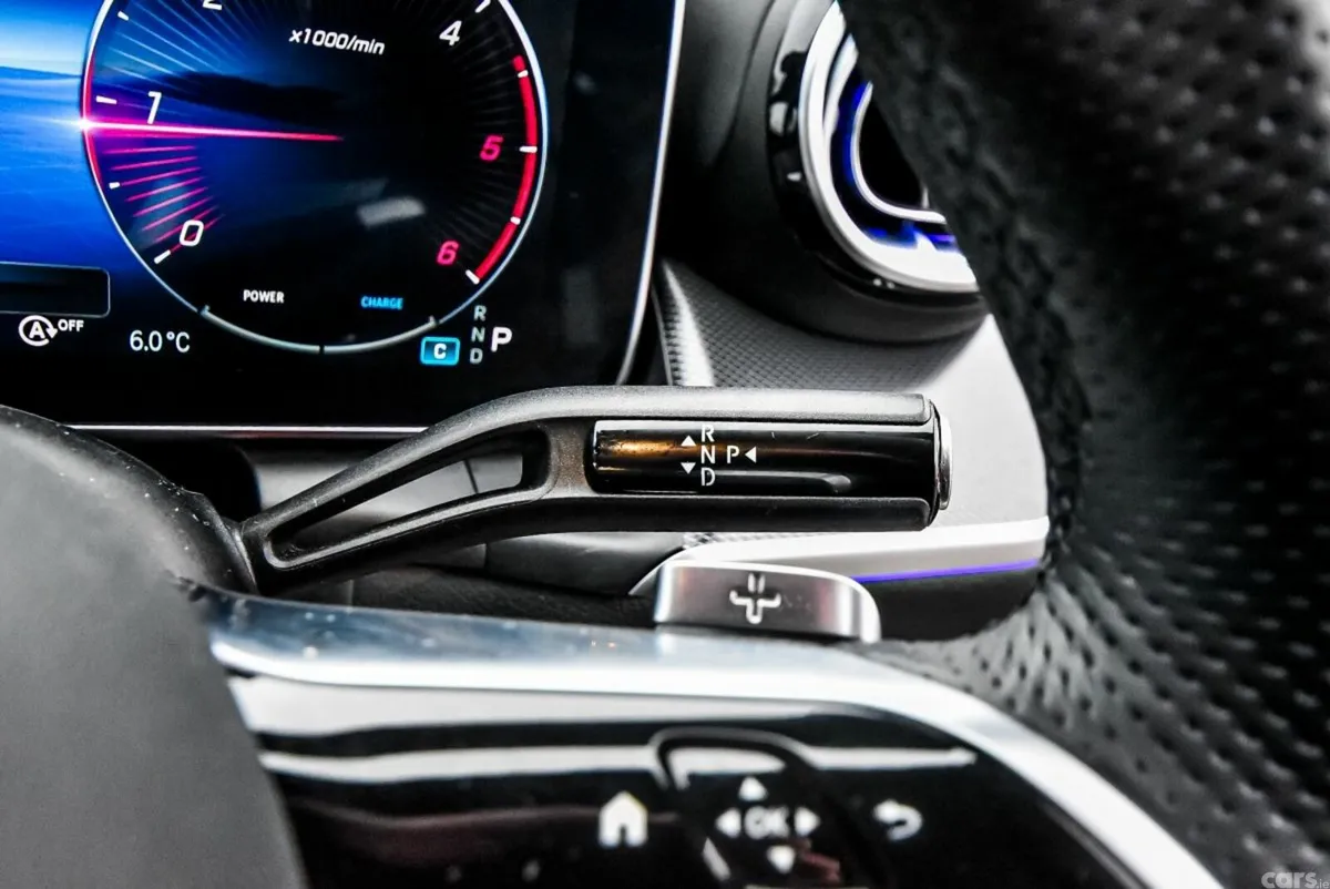 Mercedes-Benz GLC SUV, Diesel Hybrid, 2023, Grey