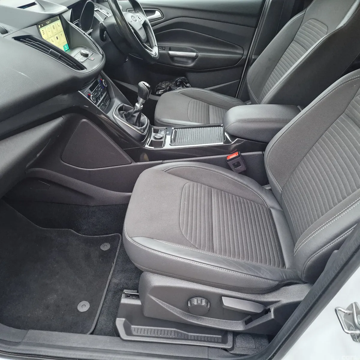 Ford Kuga SUV, Diesel, 2019, White