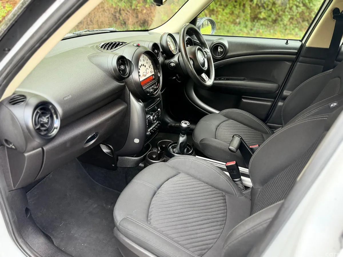 Mini Countryman Hatchback, Diesel, 2014, White