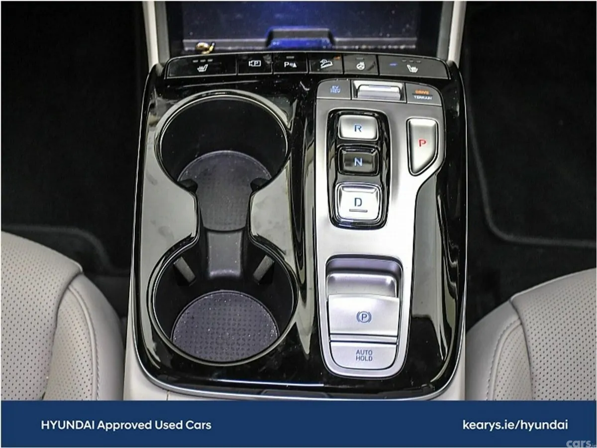 Hyundai Tucson SUV, Petrol Plug-in Hybrid, 2024, Black