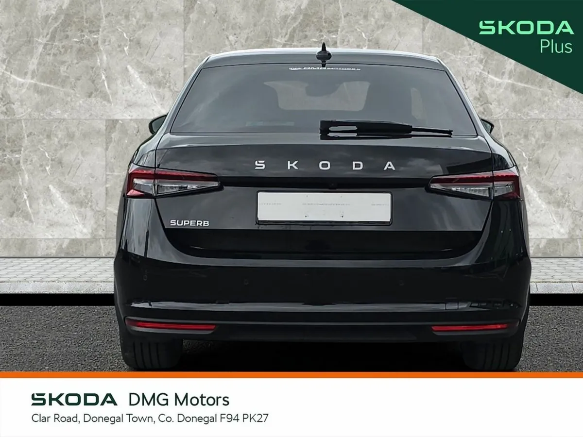 Skoda Superb Saloon, Diesel, 2025, Black