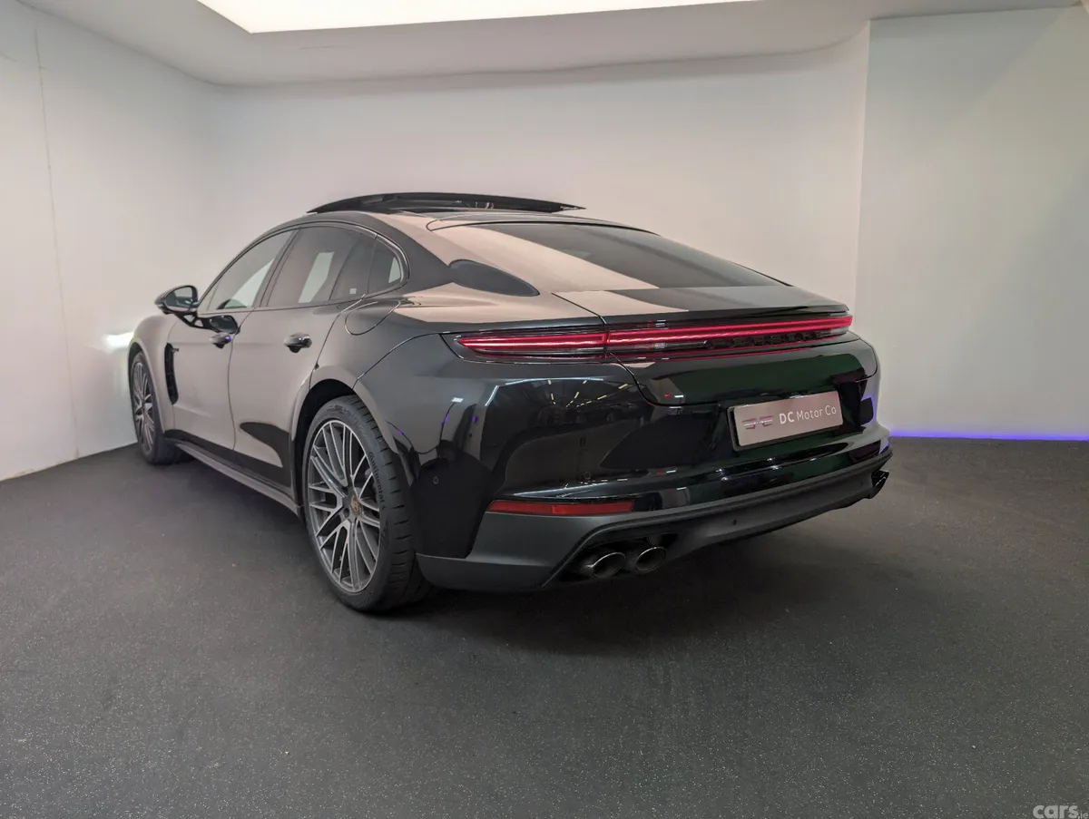 Porsche Panamera Hatchback, Petrol Plug-in Hybrid, 2025, Black