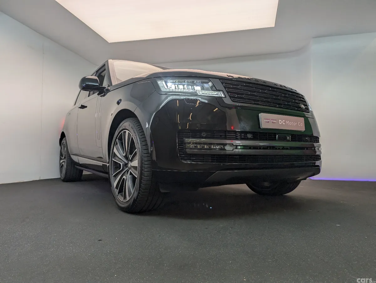Land Rover Range Rover SUV, Petrol Plug-in Hybrid, 2025, Black